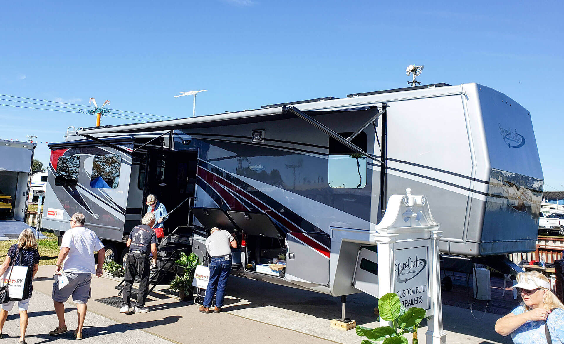 Space Craft and Volta Announce Sustainable Luxury RV with First Ever Automotive-Grade Li-Ion System for Fifth Wheel